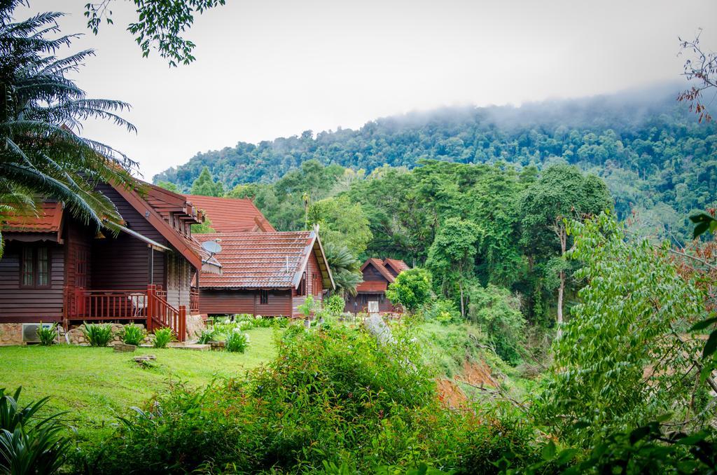 Mutiara Taman Negara Hotell Kuala Tahan Exteriör bild