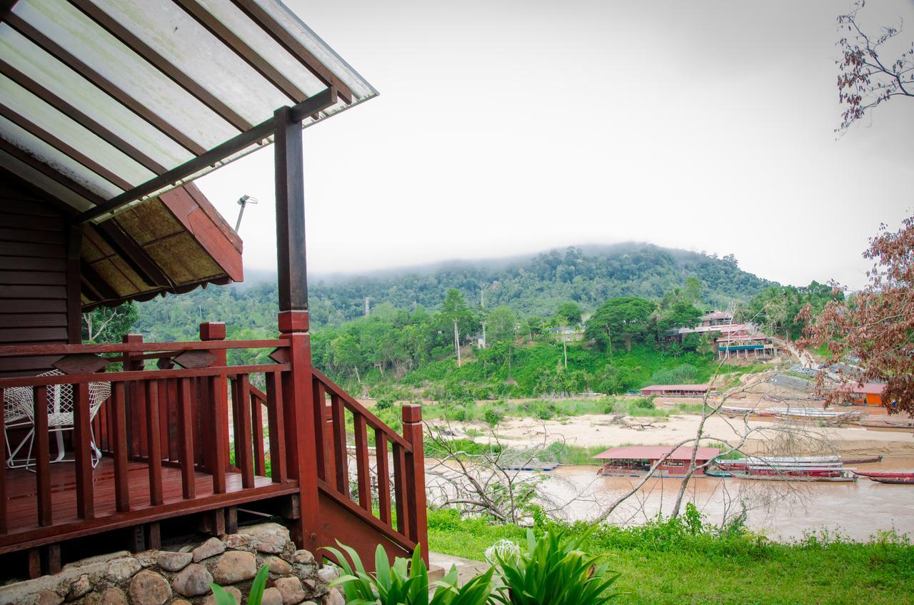 Mutiara Taman Negara Hotell Kuala Tahan Exteriör bild