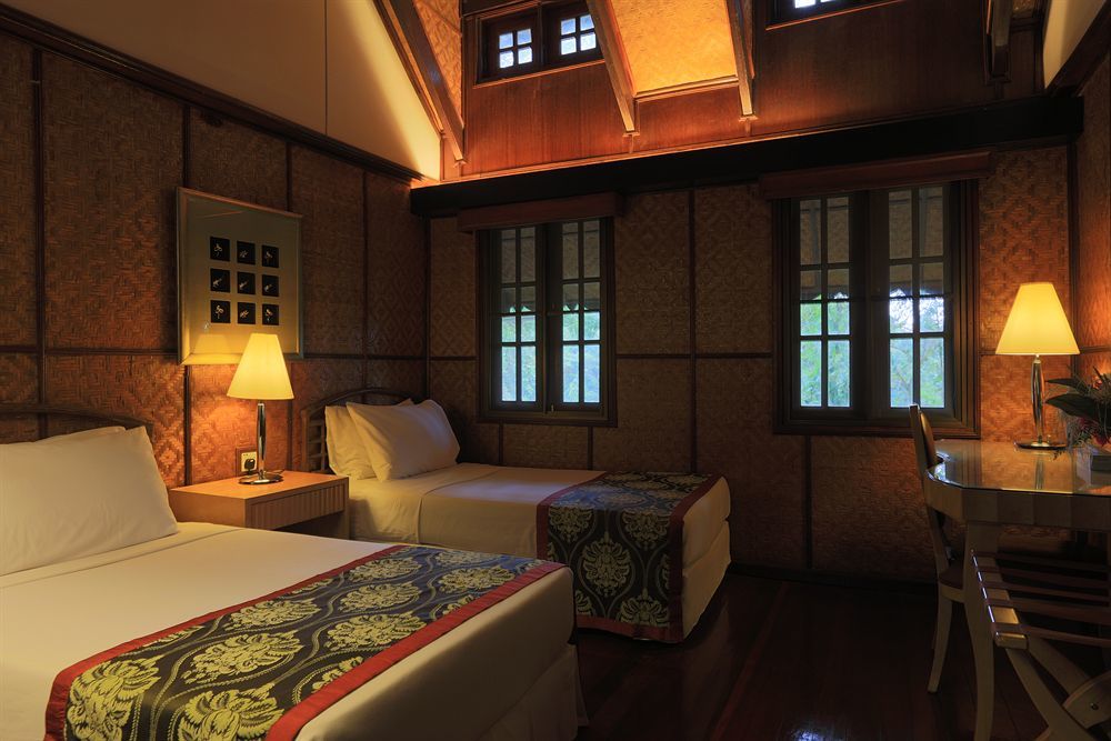 Mutiara Taman Negara Hotell Kuala Tahan Exteriör bild